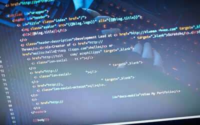 softwareentwicklung-erfahrungen-bewertungen